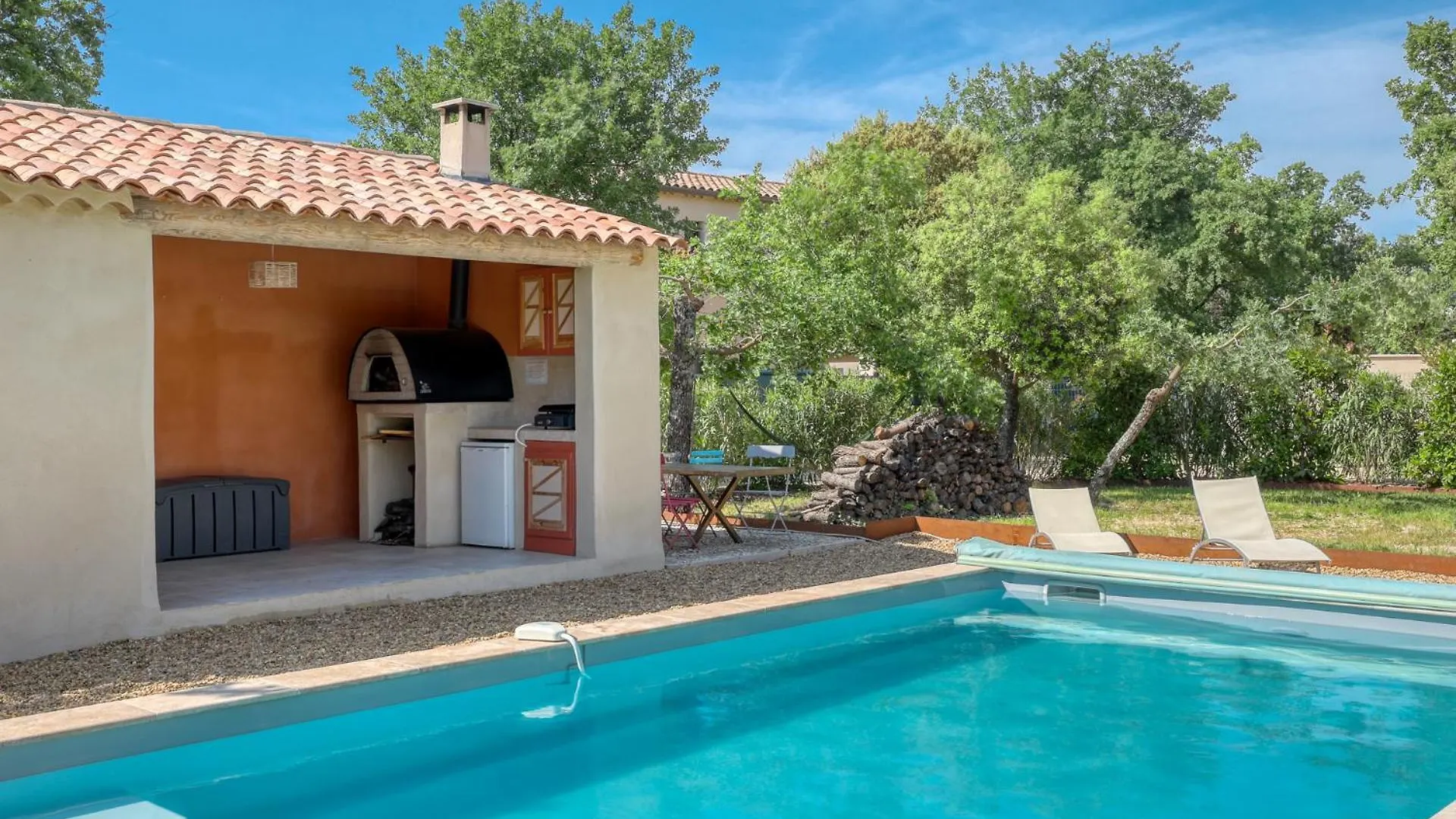 Le Jardin Des Delis Gite Neuf En Provence Saint-Saturnin-d'Apt Frankreich
