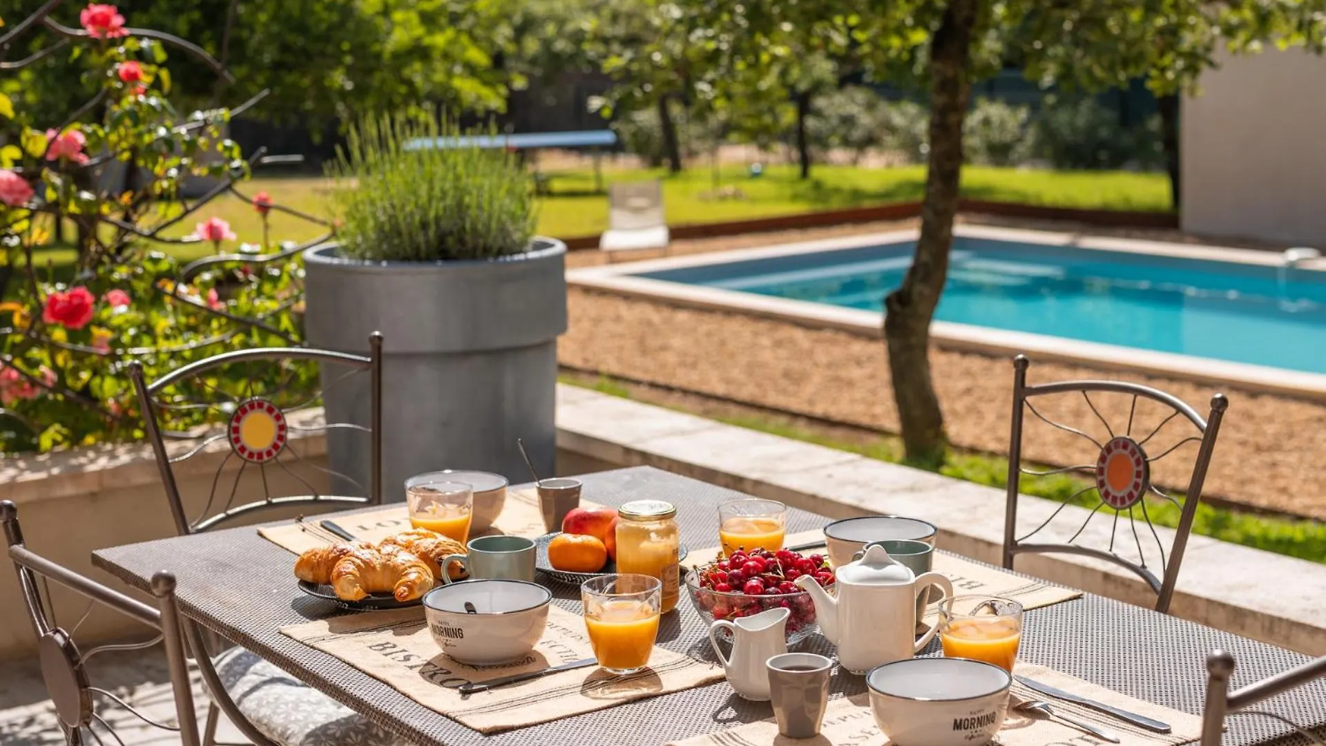 Le Jardin Des Delis Gite Neuf En Provence Saint-Saturnin-d'Apt Frankreich